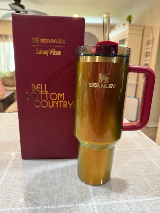 Stanley Other - Lainey Wilson X Stanley Country Gold 40oz Tumbler
